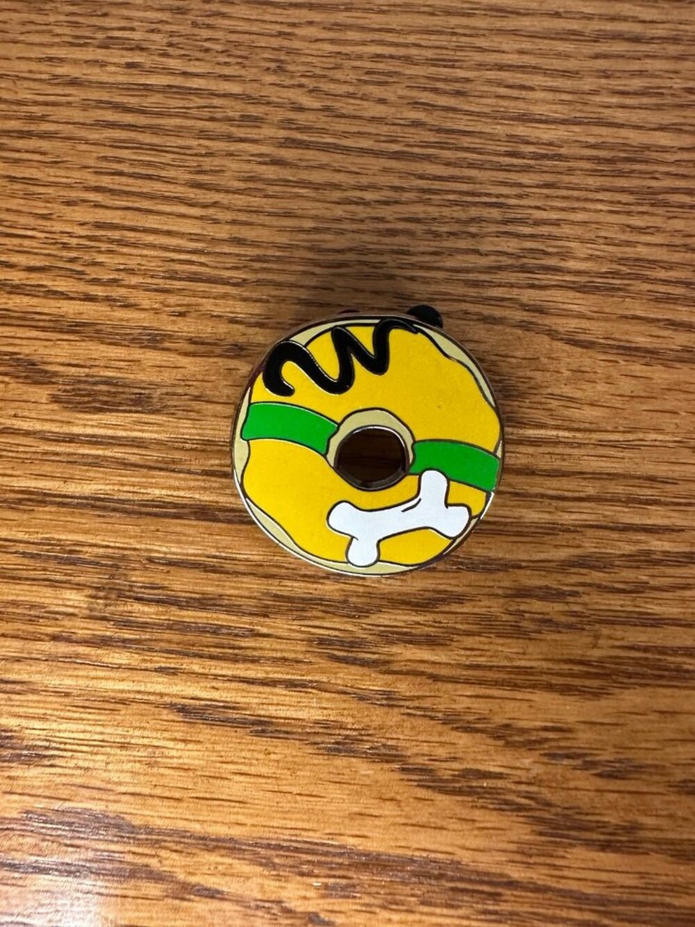 2014 -Mickey and Friends Donuts Mini - PLUTO DONUT - DISNEY Trading Pin